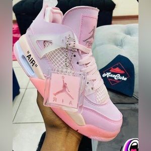 Jordan 4 (women’s all sizes)